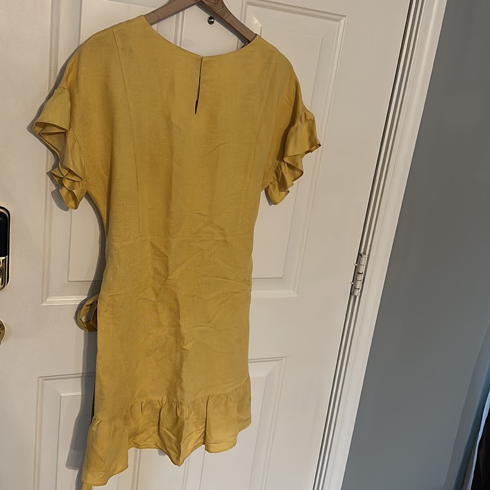 Astr Ruffle Linen Dress - Picture 3 of 3